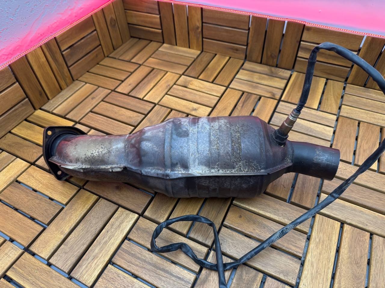 Ferrari F430 LEFT CATALYTIC CONVERTER with Sensor - 220663