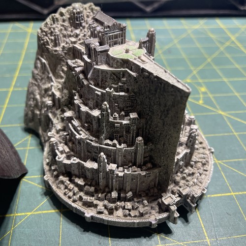 Herr der Ringe Minas Tirith Sideshow WETA J.R. Tolkien NUR TOP & Figuren - Bild 2 von 8