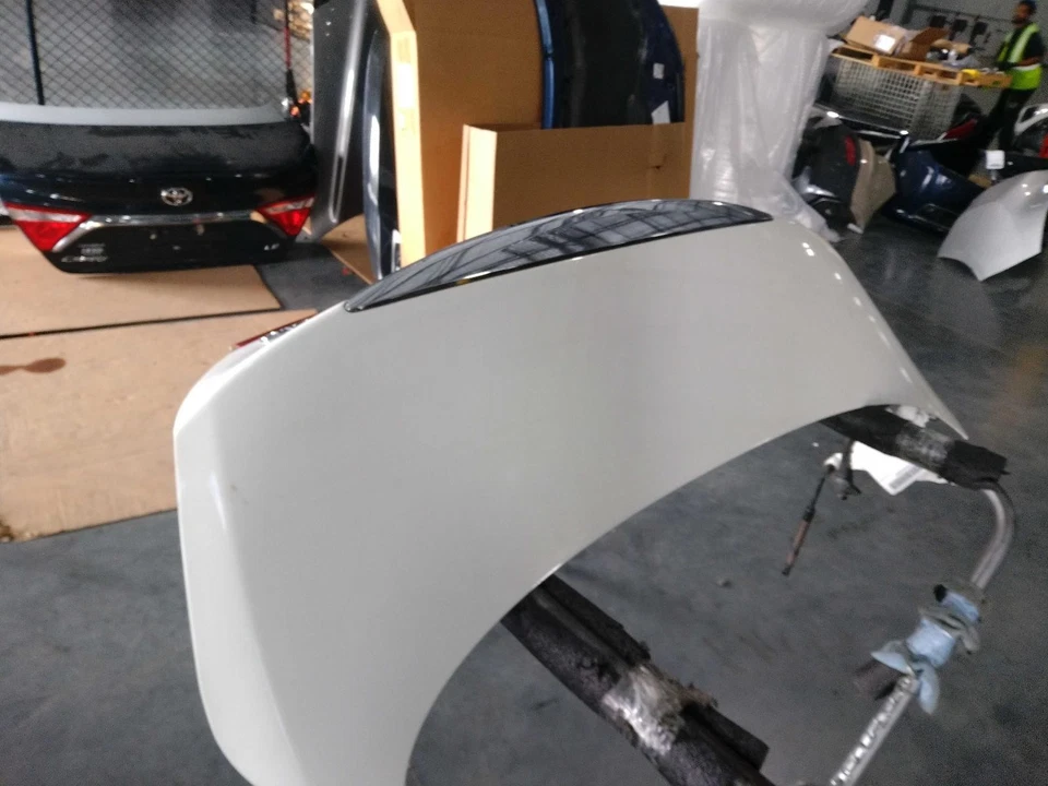 2015 INFINITI Q40 Deck Lid Trunk Lid White OEM 26540JK60C 84000 Miles - Image 2 of 3