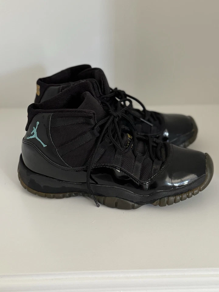 Zapatillas Air Jordan 11 Retro GS 'Gamma Blue' Talla 4.5Y Usadas 378038-006 Foto 4 de 4