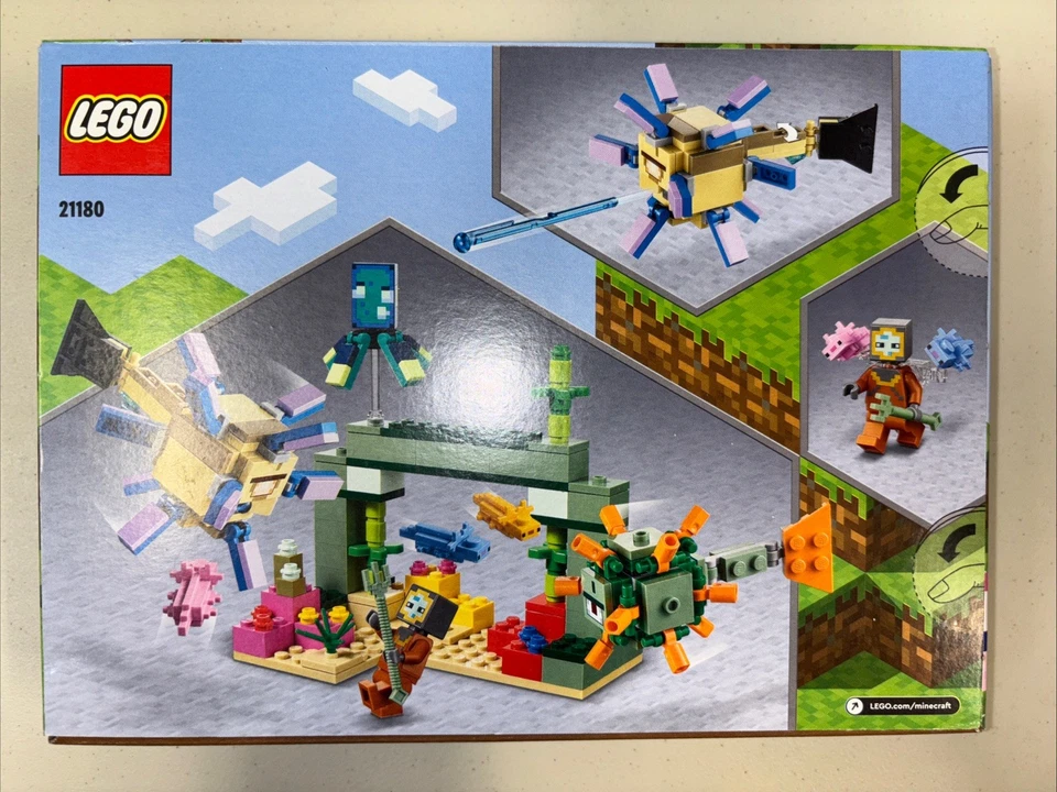 LEGO Minecraft: The Guardian Battle 21180 - Image 4 of 4