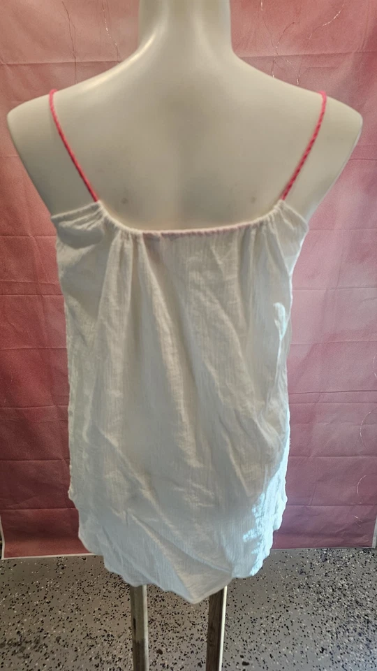 Camiseta sin mangas Victoria's Secret para nadar playa pequeña pequeña blanca 100 % algodón Foto 3 de 4