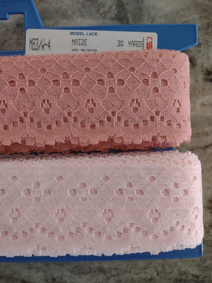 Modelo Wal Mart Vintage Años 80 Encaje Rosa Maíz 30 Yardas 100% Poliéster Hecho en EE. UU. Foto 2 de 4