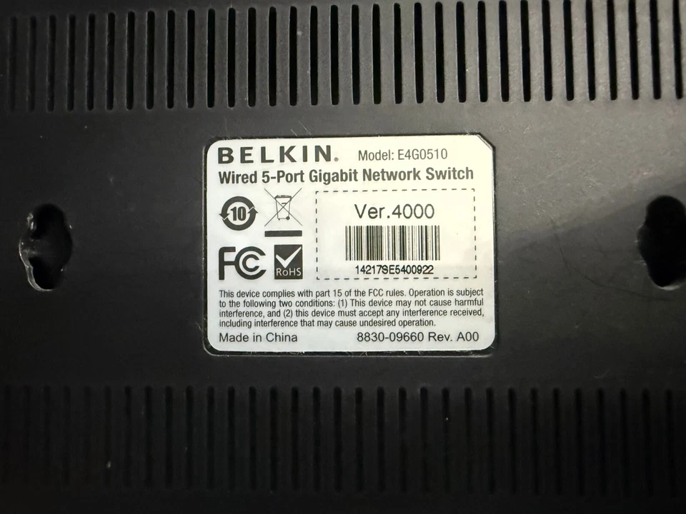 BELKIN E4G0510 WIRED 5 PORT GIGABIT NETWORK SWITCH - Image 4 of 4