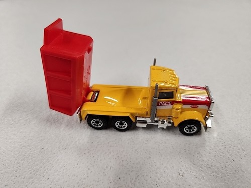 1981 Matchbox Pace Construction Die-Cast Dump Truck - Picture 5 of 7