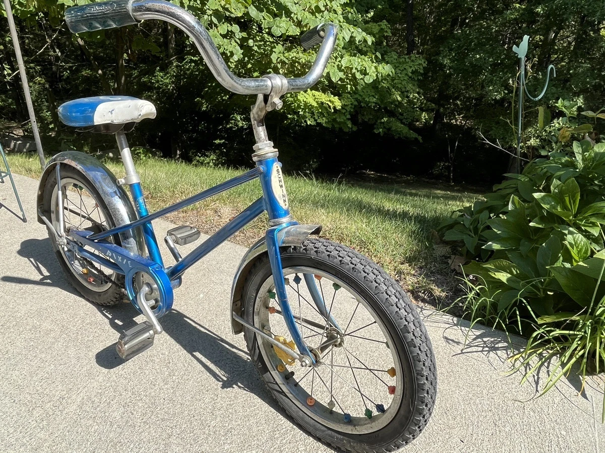 Vintage 1979 Schwinn Pixie 16 inch bike with Schwinn training wheels