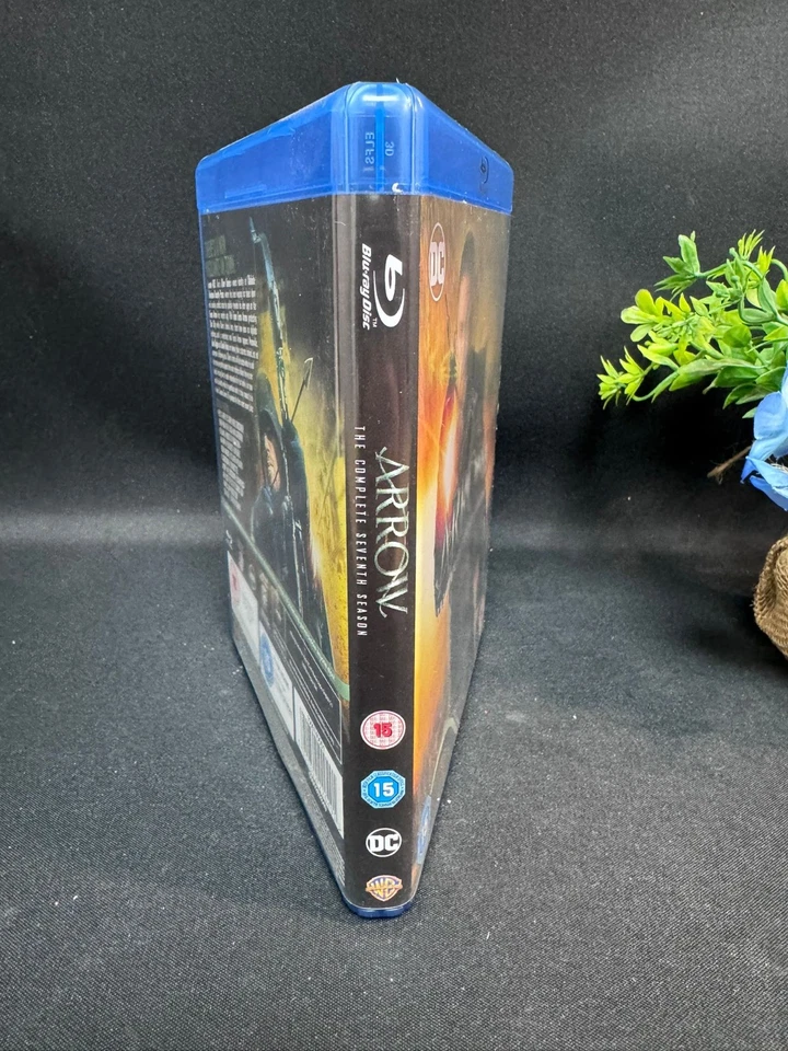Arrow: The Complete Seventh Season Blu-ray (2019) Stephen Amell cert 15 4 discs - Image 3 of 4
