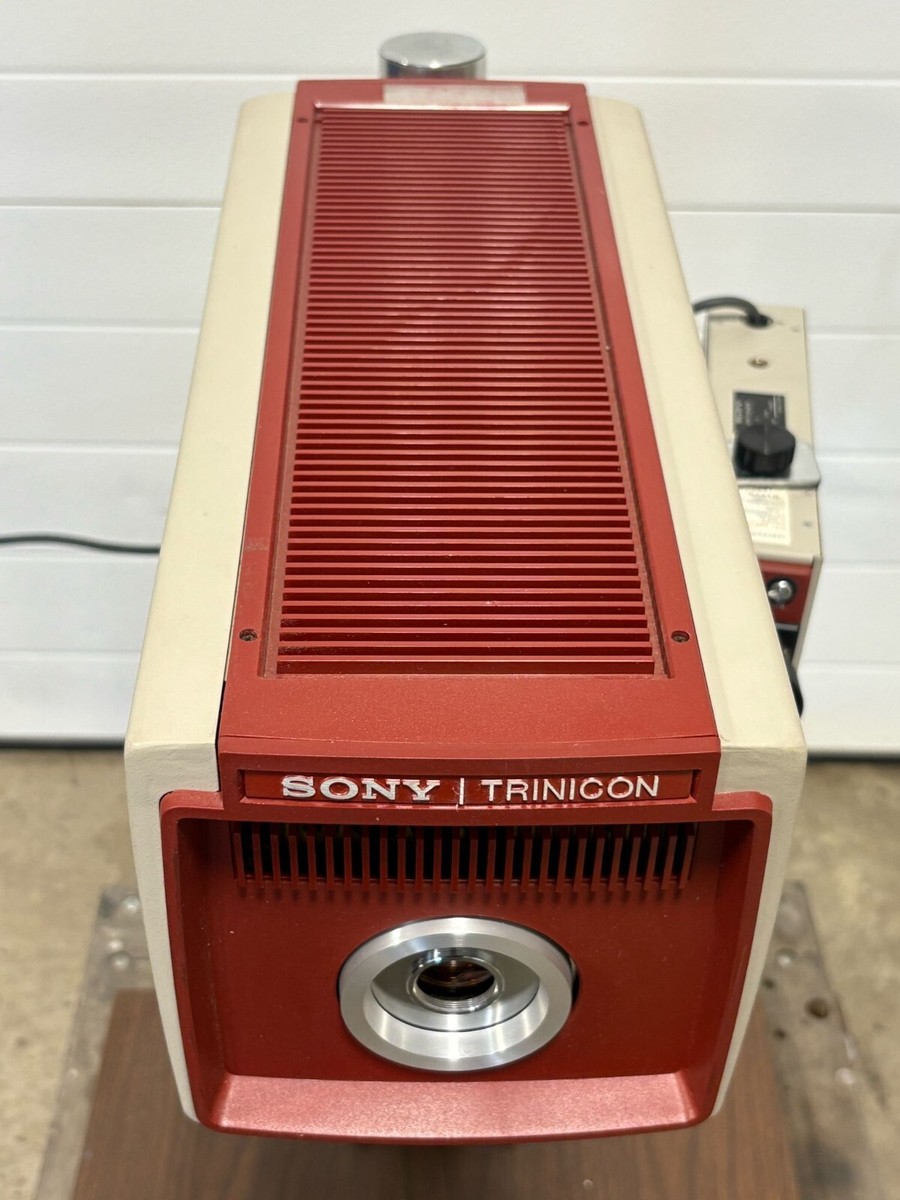 Vintage Sony Trinicon Studio Color Camera DXC-1000 w/ Viewfinder