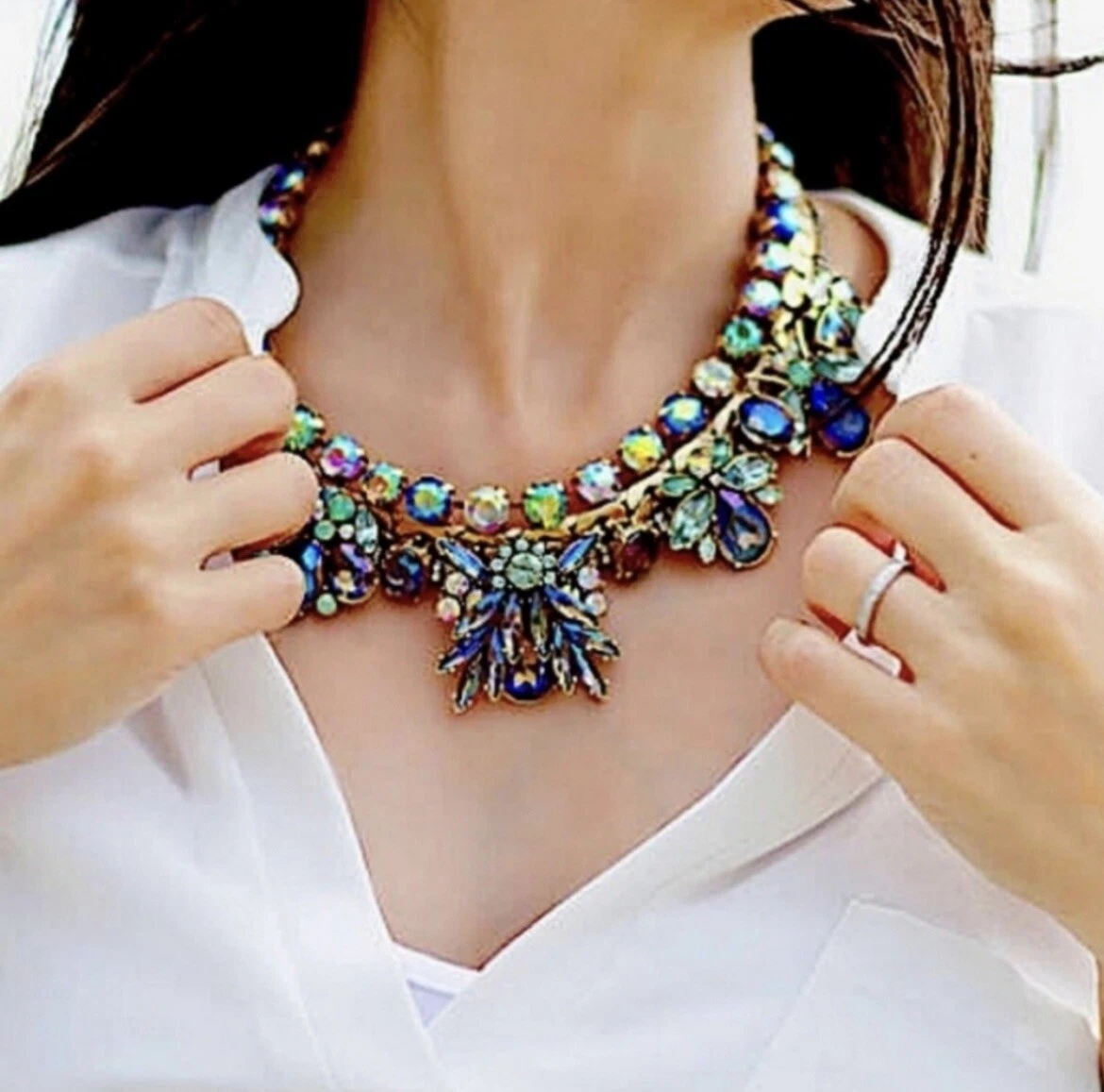 Banana republic statement necklace deals
