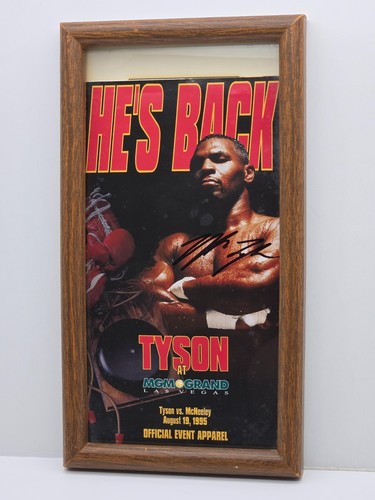 Folleto fotográfico autografiado de Mike Tyson 6x11" - Tyson Vs. McNeeley 1995, con certificado de autenticidad - Imagen 2 de 16