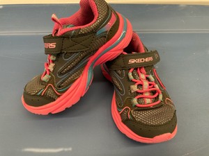 skechers shoes size 6