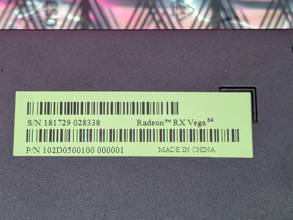 XFX Radeon RX Vega 64 8GB HBM2 Graphics Card (21275-02) 3x DP HDMI - Image 3 of 4