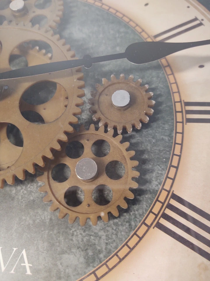 Bulova Reloj de Pared Reloj de Movimiento Industrial Funciona Excelente Sin Astillas, Sin Arañazos Foto 3 de 4