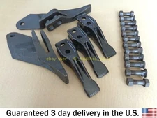 JCB BACKHOE - 3 PC. TOOTH & 2 SIDECUTTERS & 12 NUTS & BOLTS (ASSORTED PART NO)