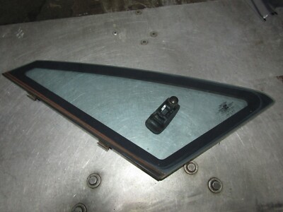 1990-1996 Oldsmobile Cutlass Ciera Wagon OEM driver side rear vent glass 94 95