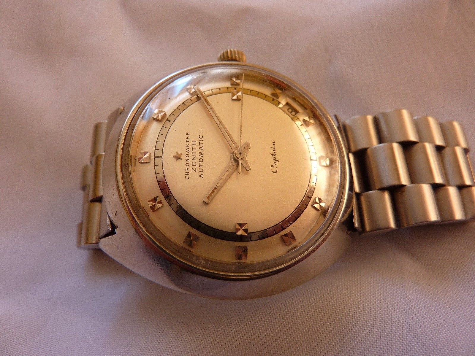 ZENITH CAPTAIN HIGH GRADE AUTOMATIC DATE DELUXE D… - image 3