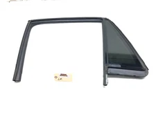 2018-2019 LINCOLN NAVIGATOR L LEFT DRIVER REAR DOOR RUN CHANNEL CORNER GLASS OEM
