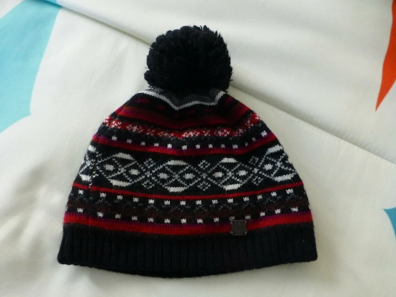 smartwool merino blend ski hat logo pom pom excellent 