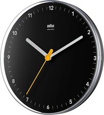 Braun BC26B DCF Funkwanduhr, Schwarz, Analoge Anzeige, Leuchtzeiger, 67684