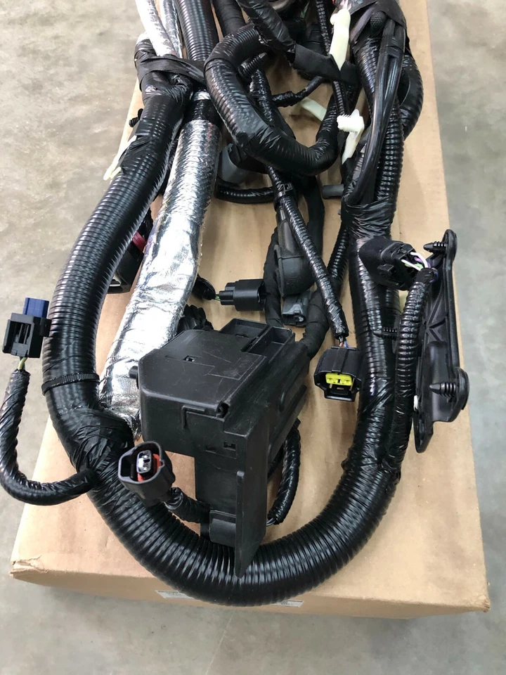 MONTAJE DE CABLE DE BATERÍA MOTORCRAFT WC-96514 PARA FORD EDGE 2016-2018 Foto 2 de 4