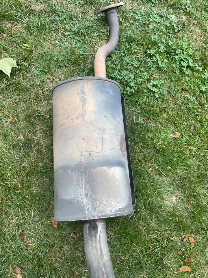 Silenciador de escape trasero OE usado envío gratuito 18307sxsa01 se adapta a Honda CR-V 2007-2009 Foto 3 de 4