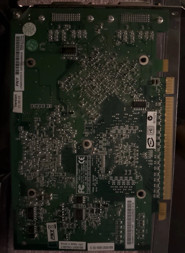 Nvidia Quadro NVS 440 256MB Dual DMS59 Quad Monitor PCIe Graphic Video Card - Image 3 of 4