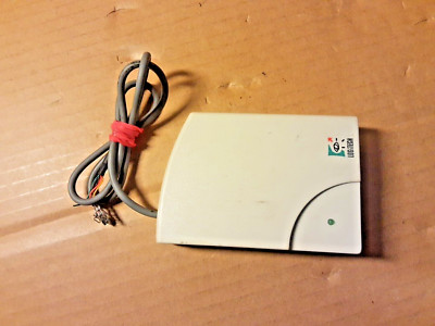 LOGITECH Cordless MouseMan Pro RECEIVER BESCHÄDIGT/OHNE ANSCHLUSS M-RC44, OHNE MAUS