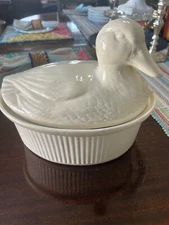 Vintage California USA White Pottery Covered Duck Tureen Casserole Dish 
