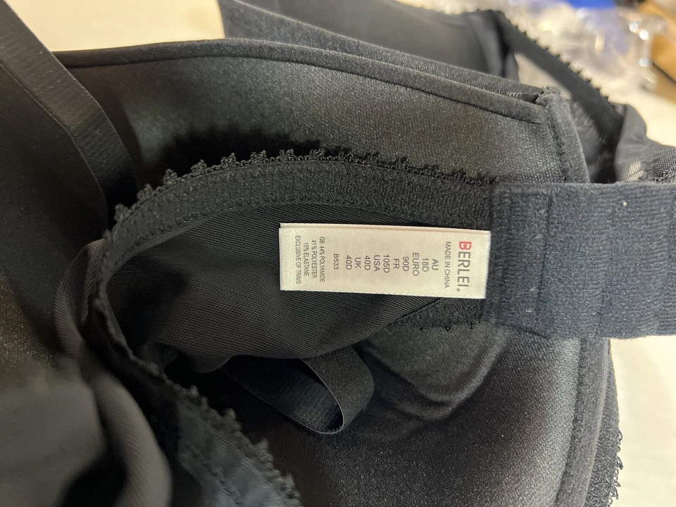 Berlei Embrace Bra Womens 40D Black Embrace B533 Underwired Side Support Classic - Image 4 of 4