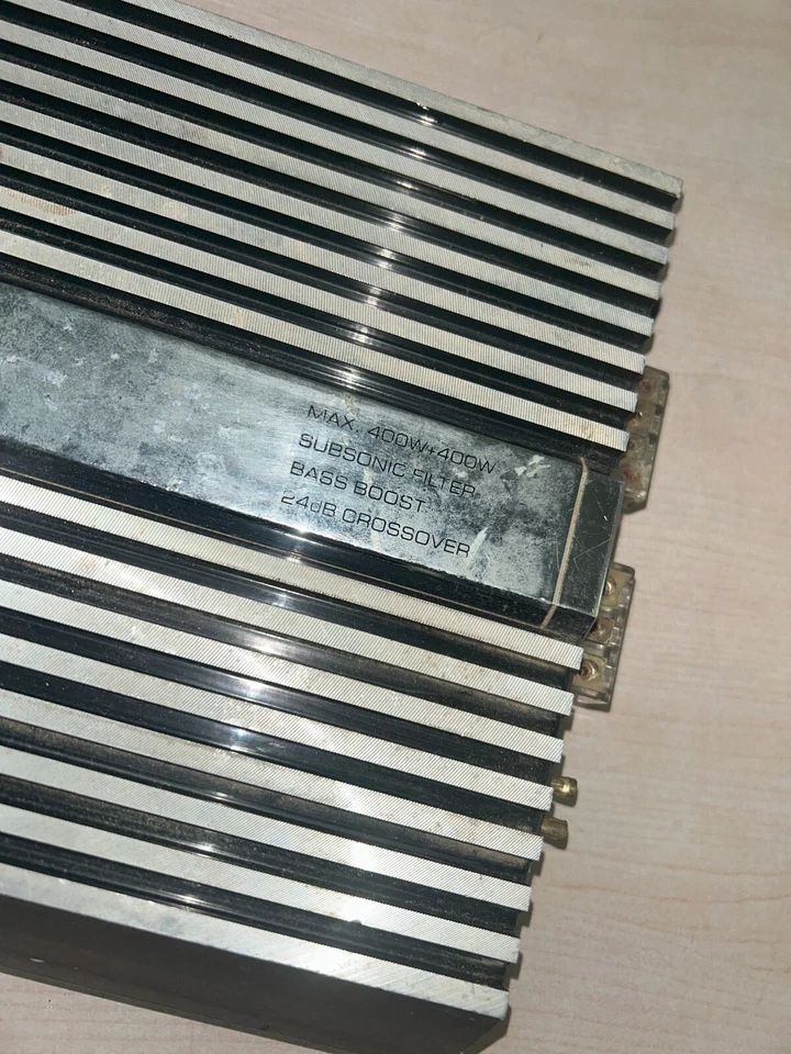 Performance Teknique 800w, 2 Channel Bridgeable Mosfet Amplifier Model ICBM-772 - Image 3 of 4