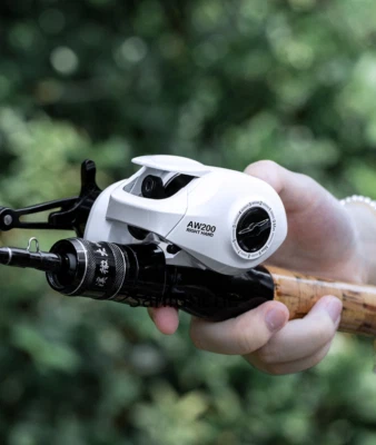 Baitcasting Fishing Reel 6.3:1 High Speed Gear Ratio Max Drag 8kg Casting Reels