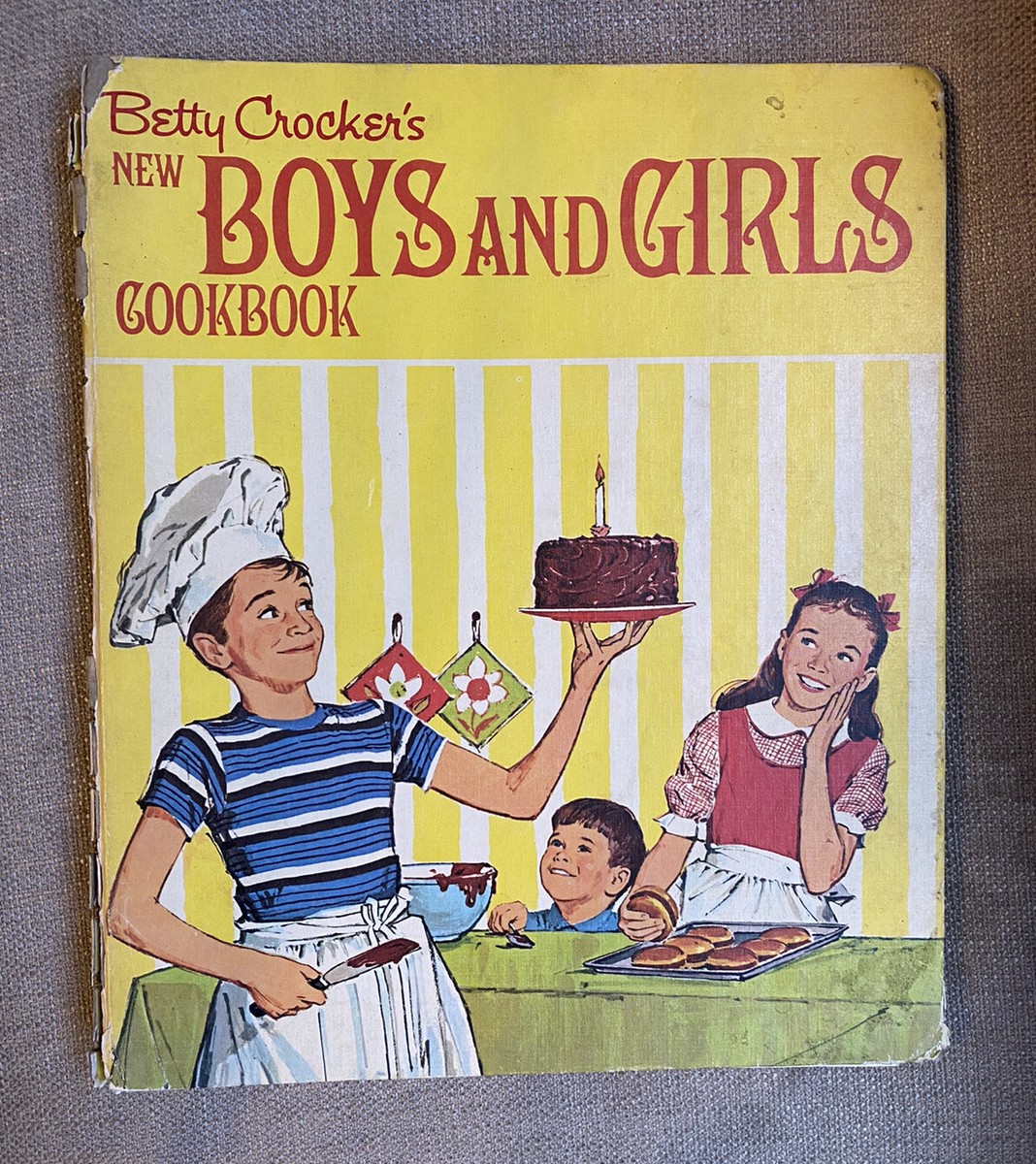 美品!Betty Crocker’s New Picture Book Vintage 1974 Betty Crocker's New Boys and Girls Cookbook