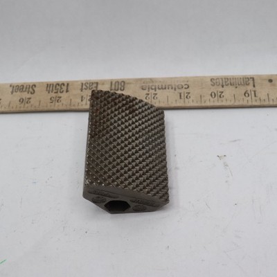 Gill Gripper Foot 3-1/2'' x 4-1/2'' N505