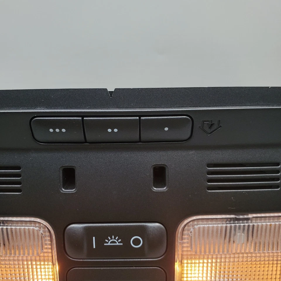 Купольный фонарь 2003–2007 Acura MDX черный от оригинального производителя люк HomeLink верхний в сборе - Изображение 3 из 4