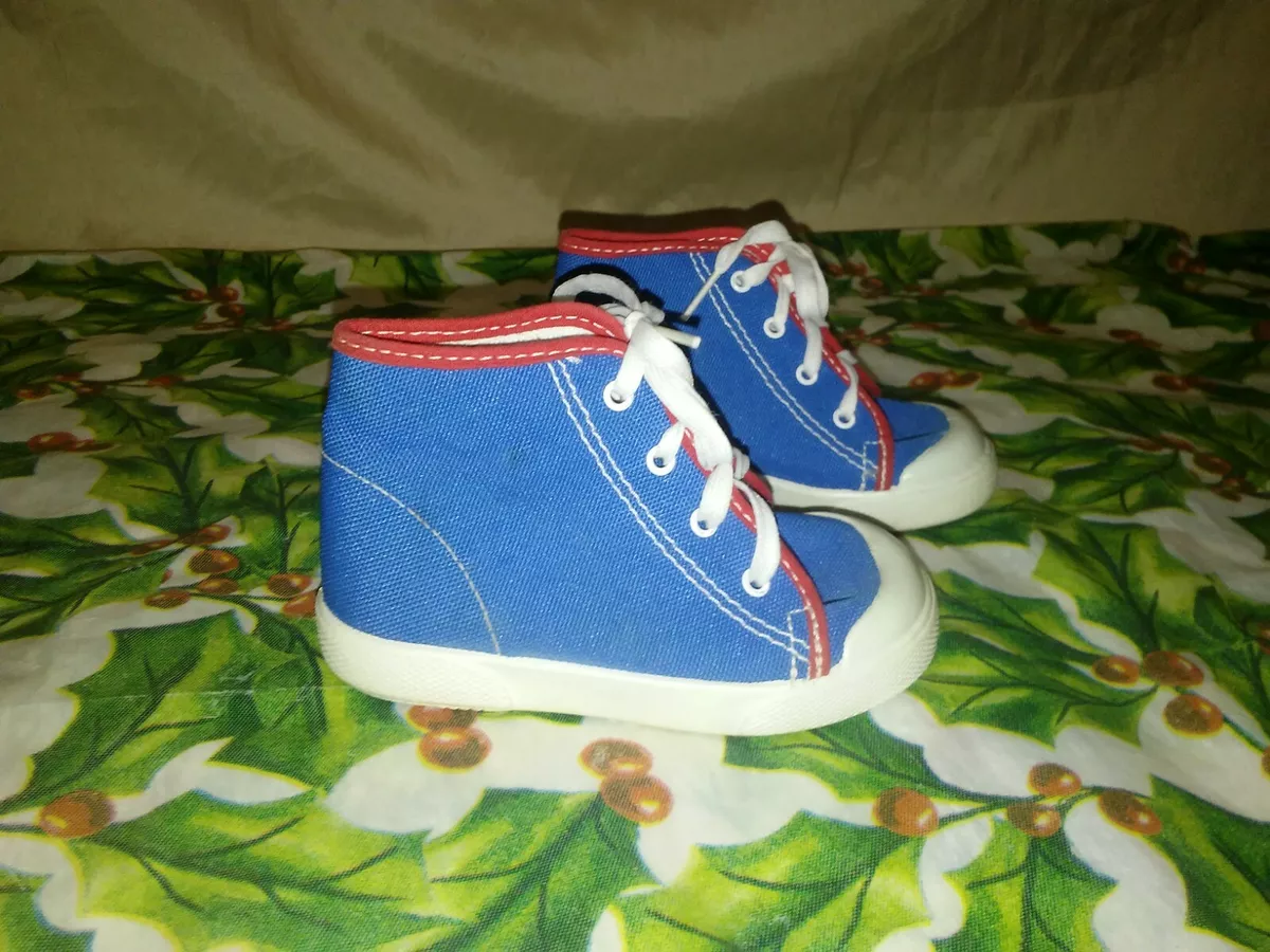 Infant sneakers hotsell size 3