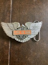Vintage 1992 Motorcycles Live to Ride metal Belt Buckle Wings - Siskiyou