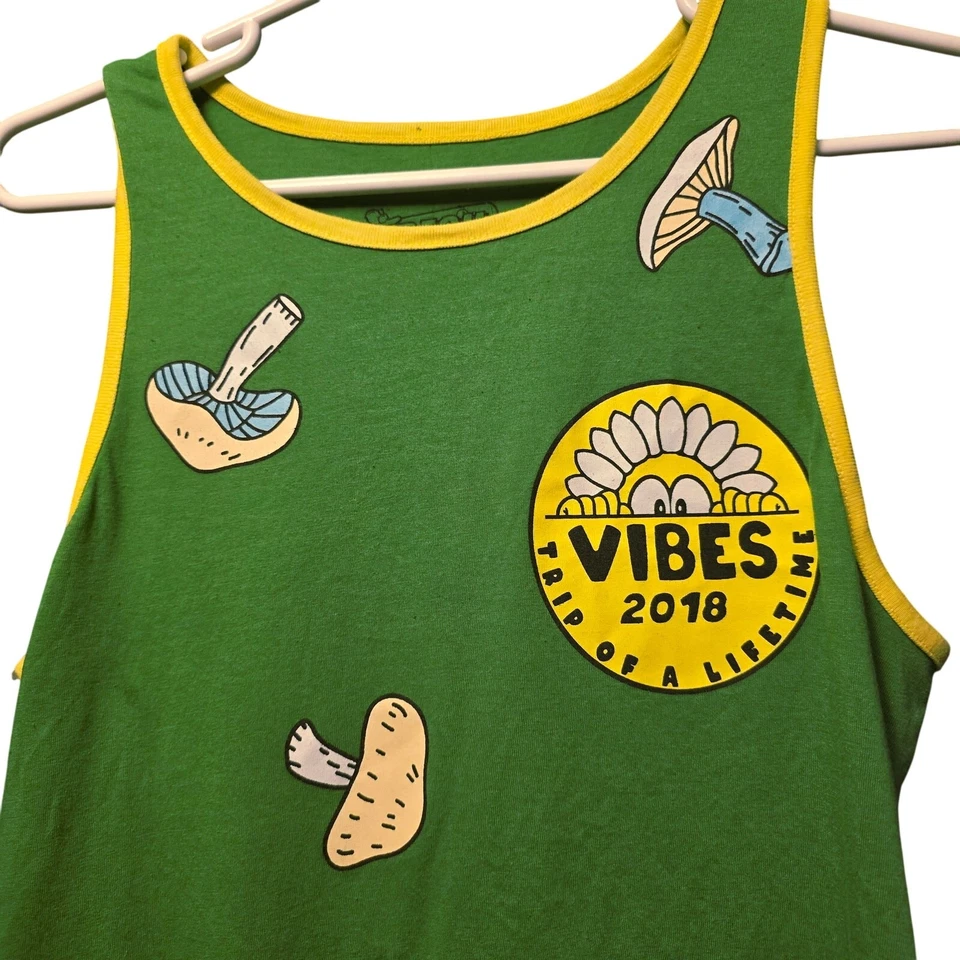 Fresh Laundry Vibes 2018 Mushroom Tank size small - Image 3 of 4