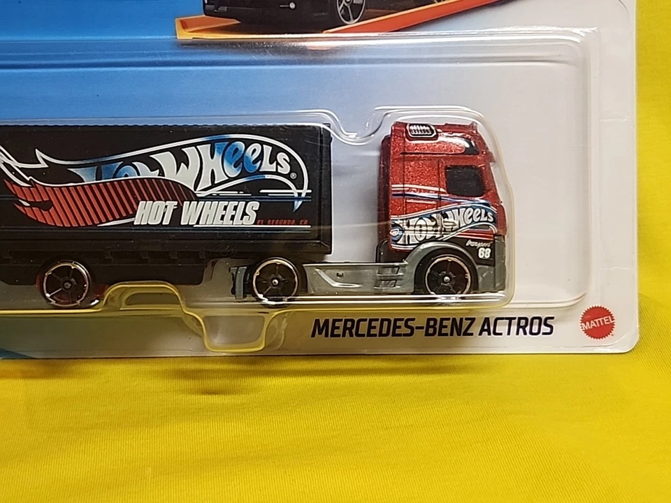 Грузовик 2019 Hot Wheels Track Stars Mercedes Benz Actros Mattel BFM60🔥Trucks - Изображение 4 из 4