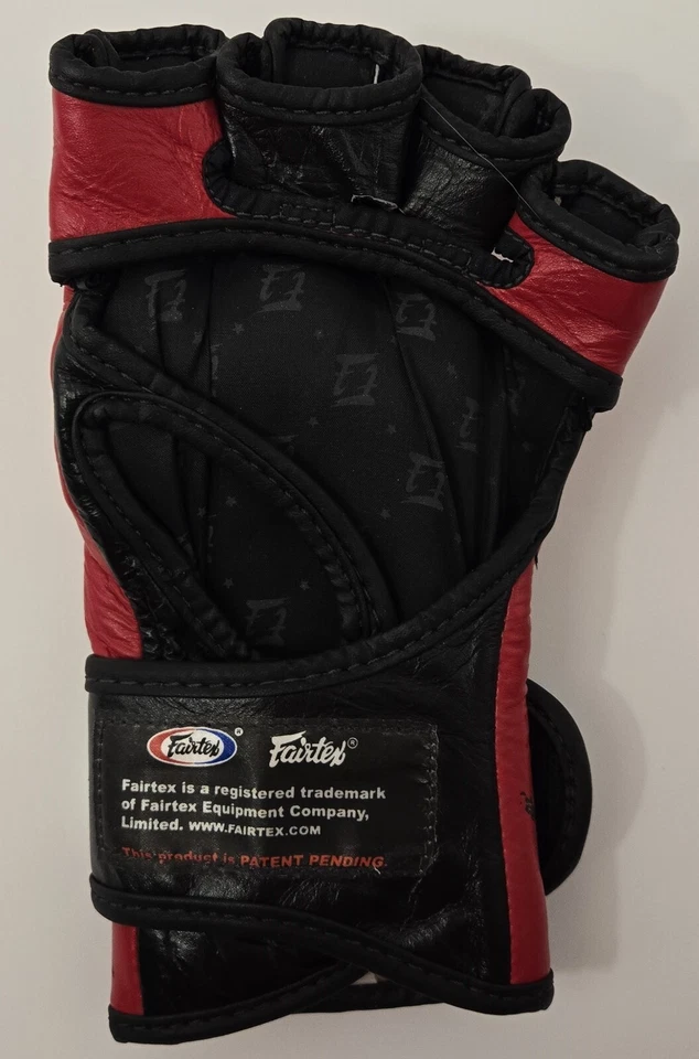 Fedor Emelianenko Signed Strikeforce UFC Glove Autograph MMA Bellator JSA COA 69 - Image 4 of 4