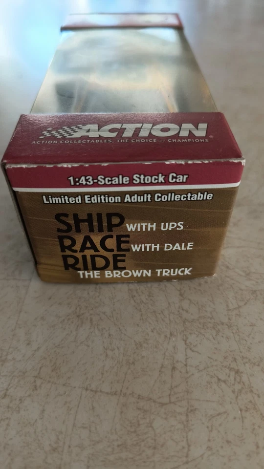 NEW! 2003 Dale Jarrett #88 The UPS Store 1:43 Scale Action Ford Taurus Diecast - Image 4 of 4