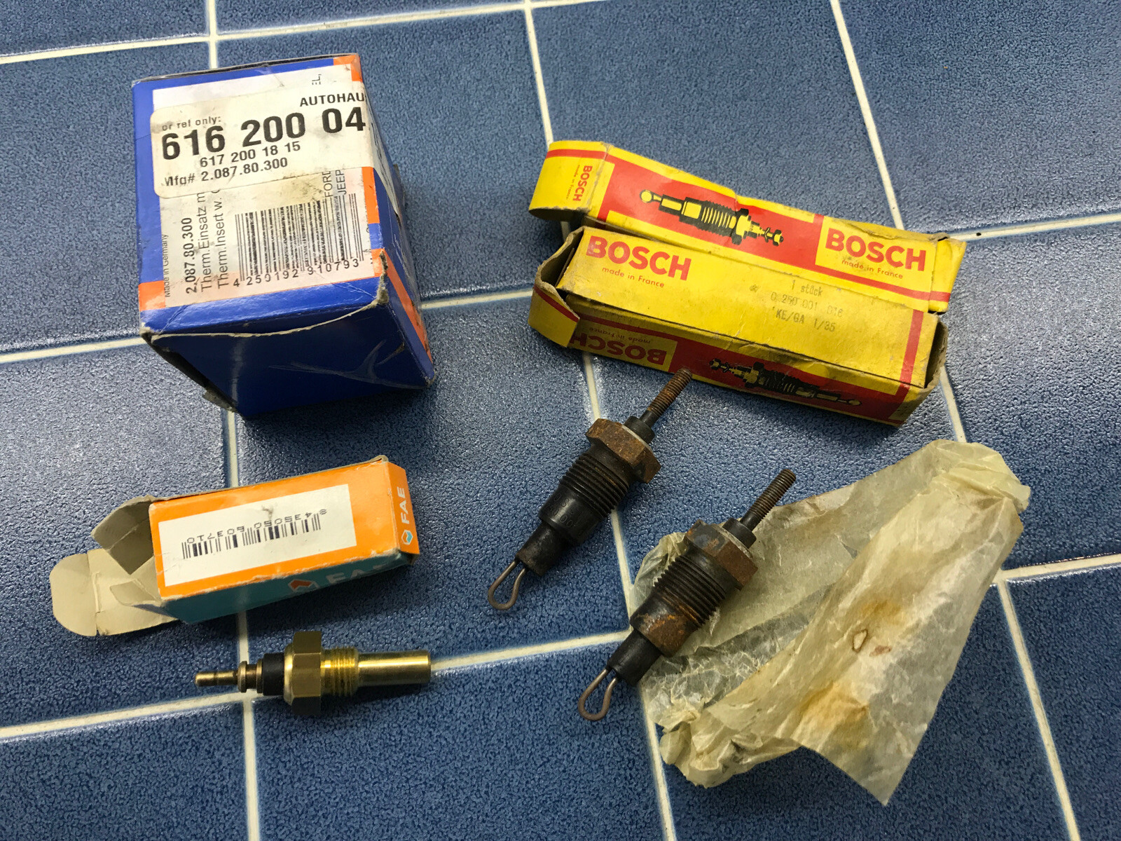 Mercedes 240D 300D Glow Plugs Thermostat FI Temp Switch MercedesBenz