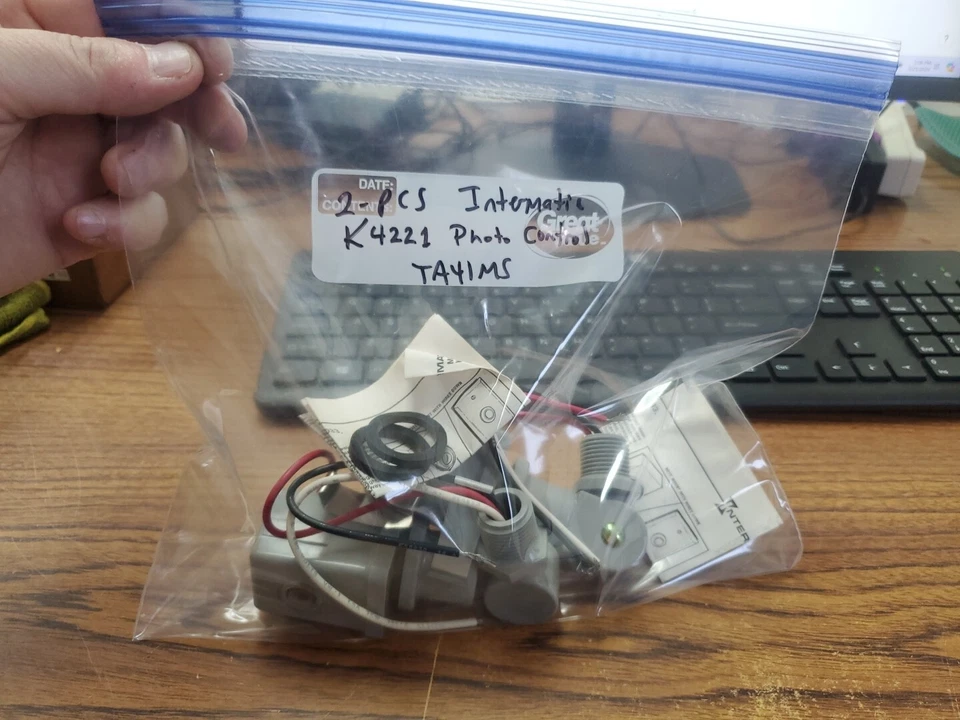 (2-PCS) Intermatic K4221 Photo Control (TA41MS) - Image 3 of 3