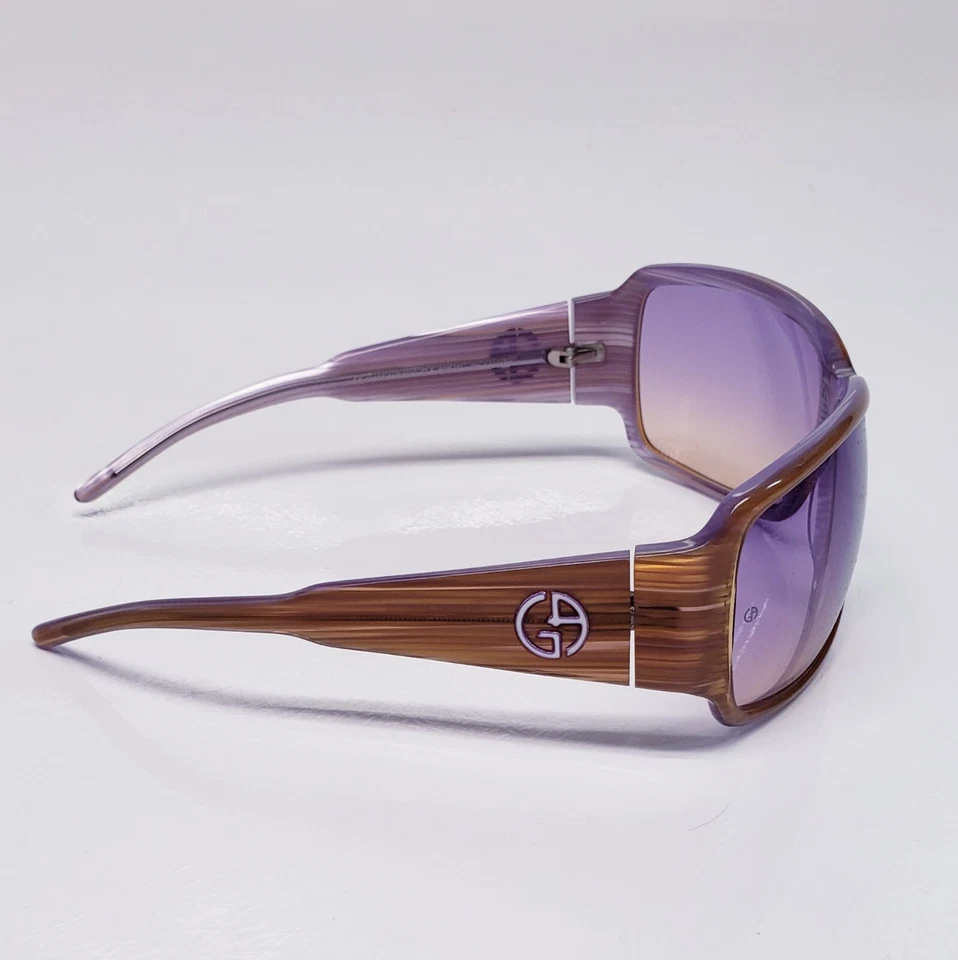 Gafas de sol GIORGIO ARMANI lavanda púrpura e imitación madera con montura en estuche Foto 4 de 4