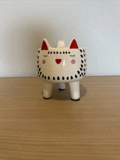 FLORA BUNDA KITTY CAT Planter 4.5 Inches WHITE Ceramic Planter