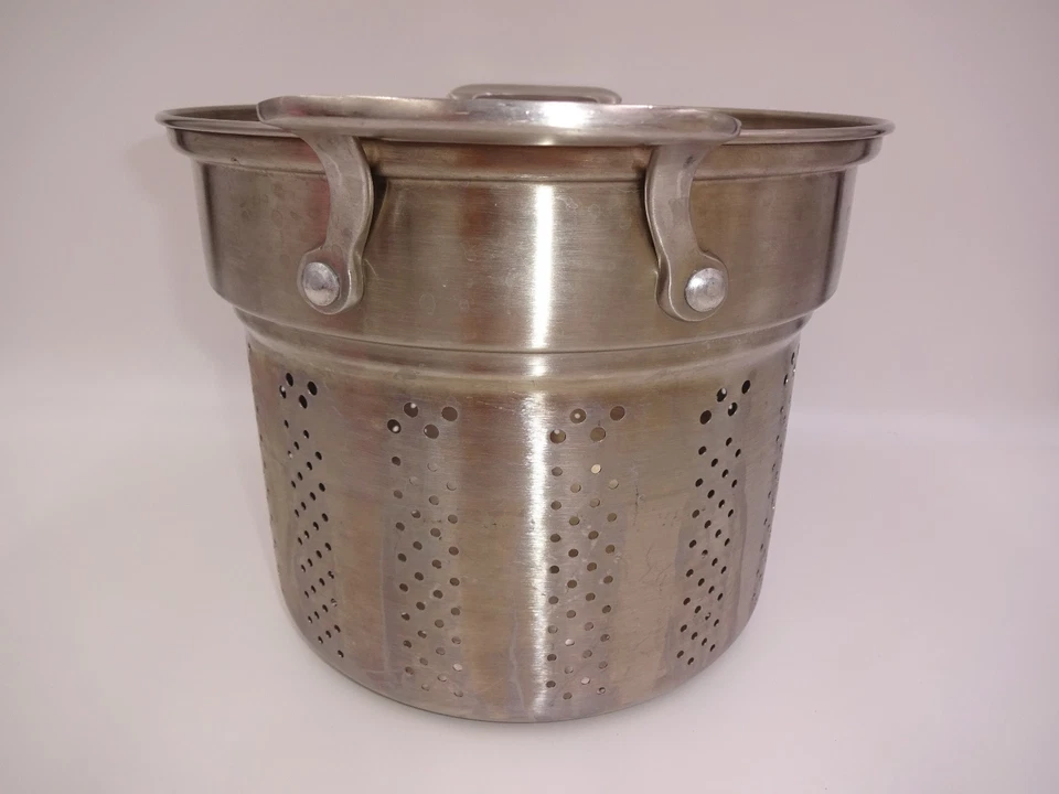 Le Creuset Colador de Acero Inoxidable Olla Inserto Colador de Pasta Verduras Foto 2 de 4