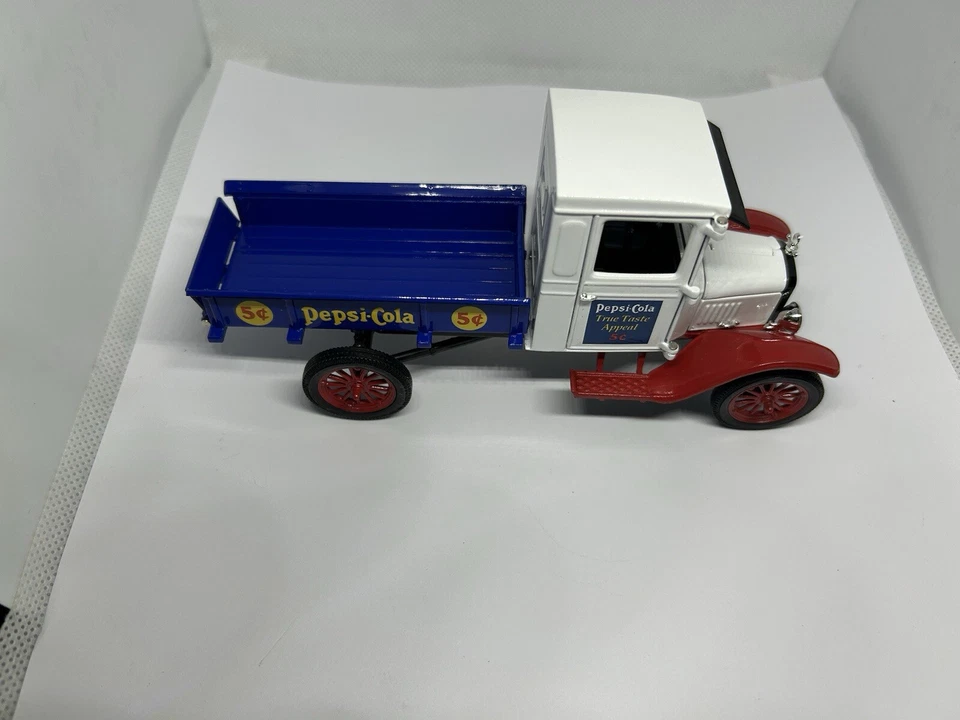 SIGNATURE PEPSI-COLA 1923 FORD MODEL T PICKUP 1:32 - Image 4 of 4