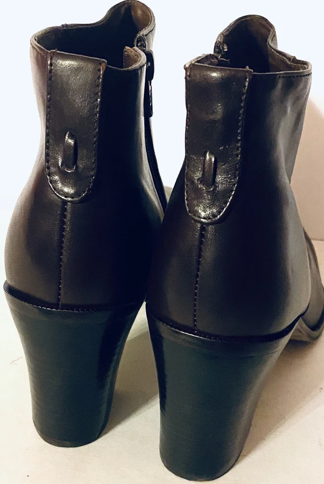 Valerie Stevens Side Zippered Genuine Leather Ankle Boots SZ 10.5M Brown EUC! - Image 2 of 4
