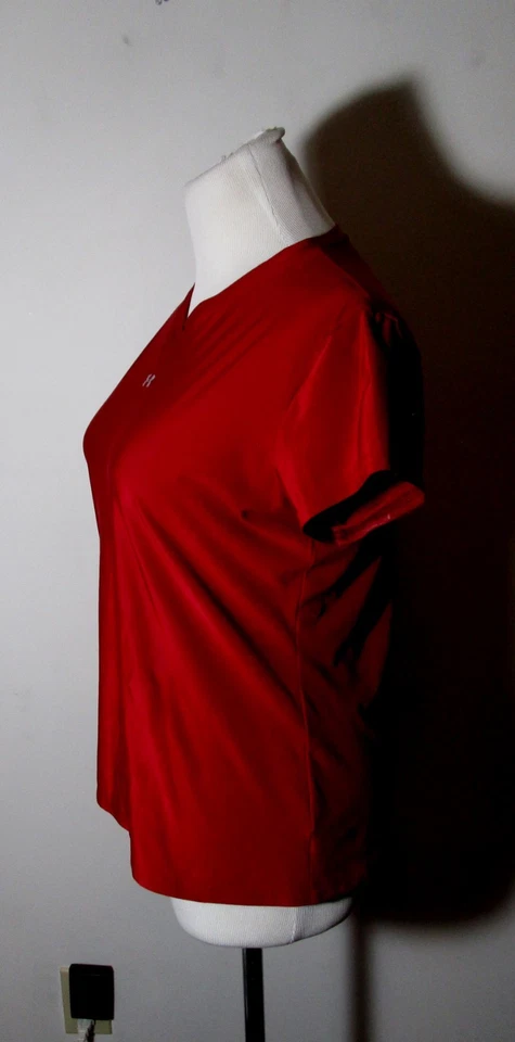 Girl's UNDER ARMOUR Burgundy Red Compression V-Neck Athletic Top Size XL - Image 4 of 4