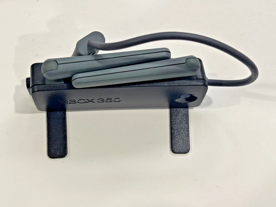 Official OEM Xbox 360 Wireless N Network Adapter WiFi Dual Antenna Model 1398 - Image 3 of 4