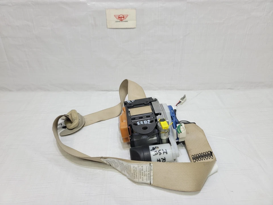 Infiniti M35 M45 2006 2007 cinturón de seguridad delantero derecho pasajero retractor beige OEM Foto 3 de 4